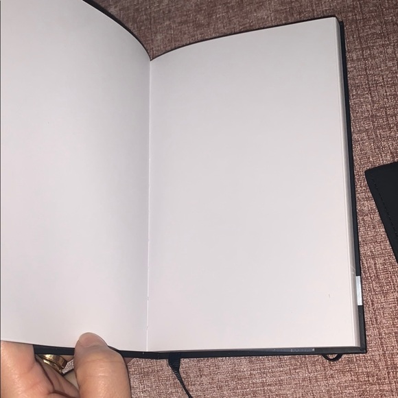 Yves Saint Laurent Black Notebook and Givenchy Card Holder Novelty 2024 - Picture 5 of 9